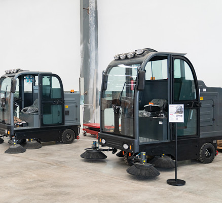 判斷掃地機(jī)廠家的掃地機(jī)質(zhì)量好壞看哪幾點(diǎn)