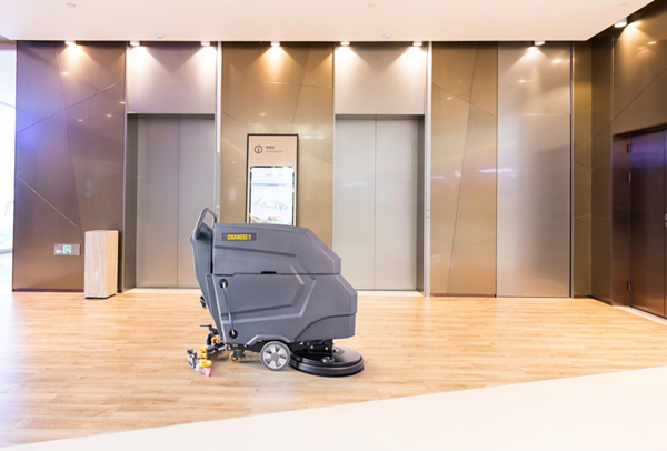  手推式洗地機(jī)的使用價(jià)值是什么