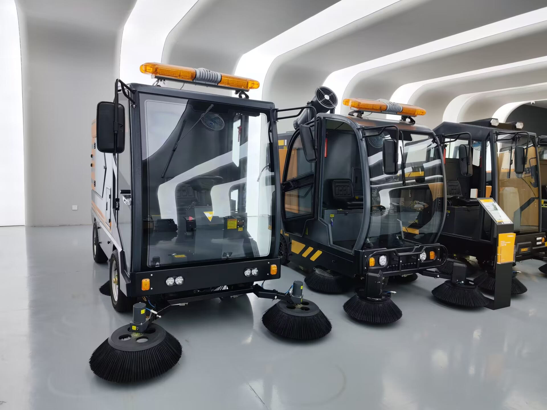 道路清掃車有哪些特點_清掃車機(jī)價格是多少呢？